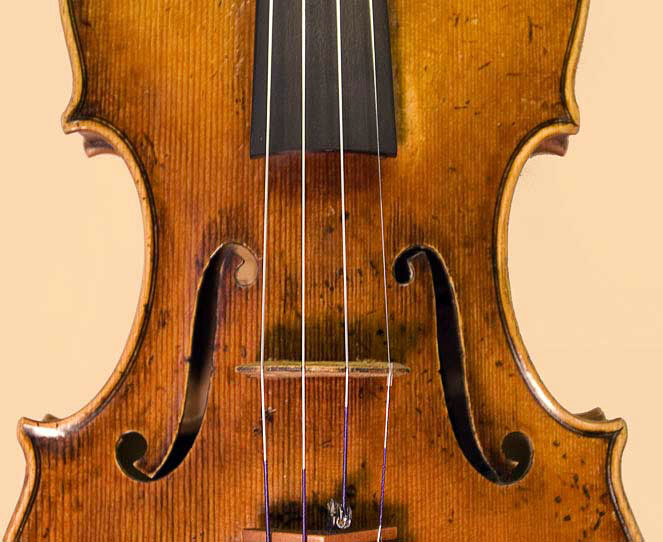 Guarneri F-Löcher